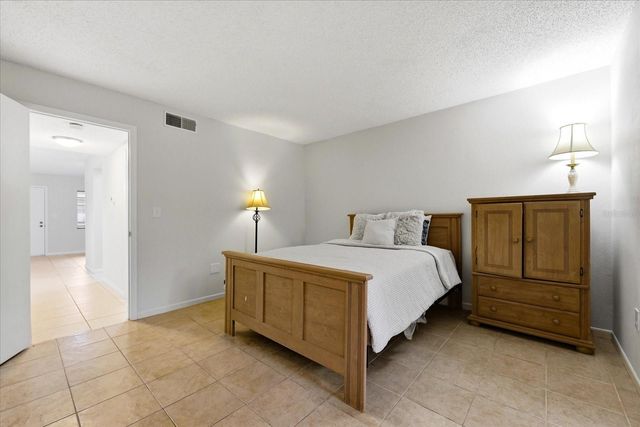 2420 WINDING CREEK BOULEVARD 105, Clearwater, FL 33761