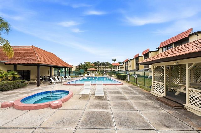 2420 WINDING CREEK BOULEVARD 105, Clearwater, FL 33761