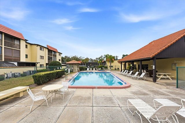 2420 WINDING CREEK BOULEVARD 105, Clearwater, FL 33761