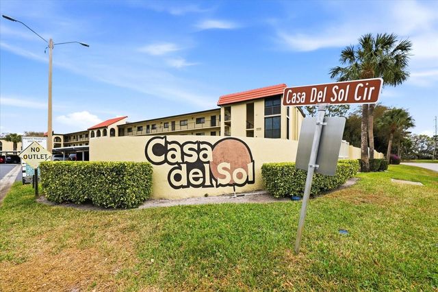 2420 WINDING CREEK BOULEVARD 105, Clearwater, FL 33761