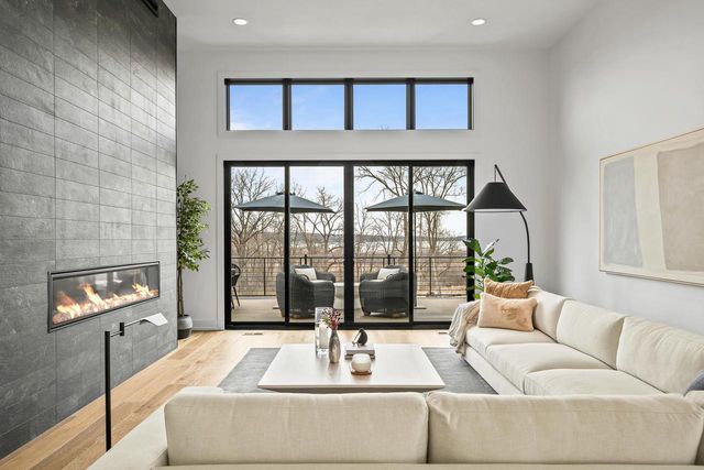 W4536 W Lakeview Glen DRIVE, Lake Geneva, WI 53147