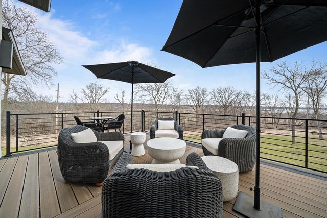 W4536 W Lakeview Glen DRIVE, Lake Geneva, WI 53147