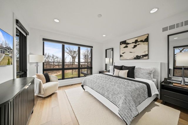 W4536 W Lakeview Glen DRIVE, Lake Geneva, WI 53147