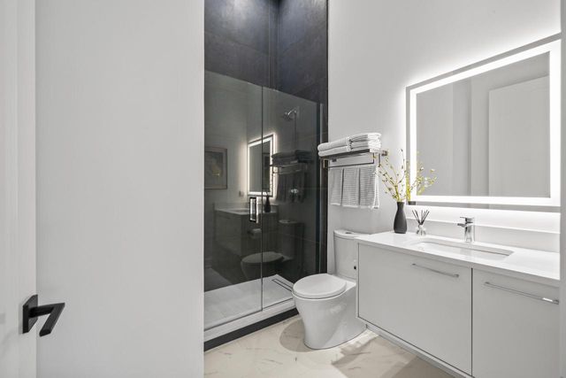 W4536 W Lakeview Glen DRIVE, Lake Geneva, WI 53147