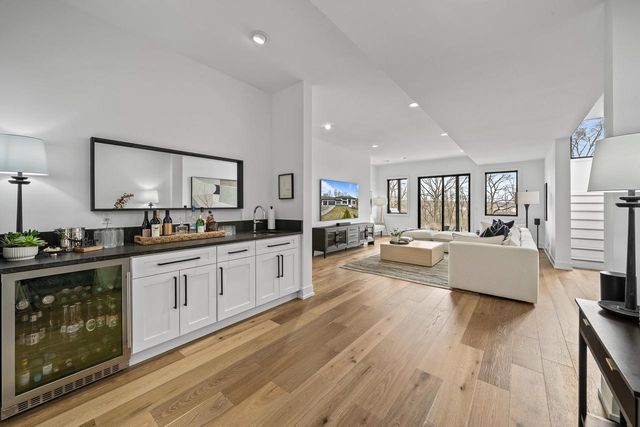 W4536 W Lakeview Glen DRIVE, Lake Geneva, WI 53147