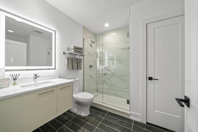 W4536 W Lakeview Glen DRIVE, Lake Geneva, WI 53147