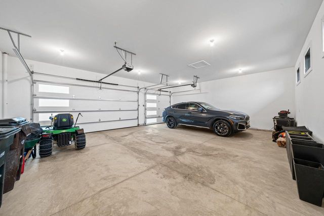 W4536 W Lakeview Glen DRIVE, Lake Geneva, WI 53147