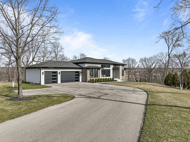 W4536 W Lakeview Glen DRIVE, Lake Geneva, WI 53147