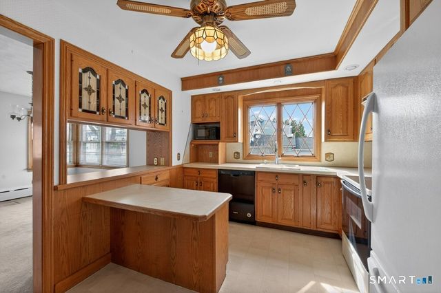 238 West Street, Southington, CT 06479