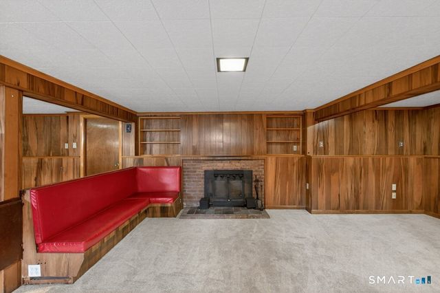 238 West Street, Southington, CT 06479