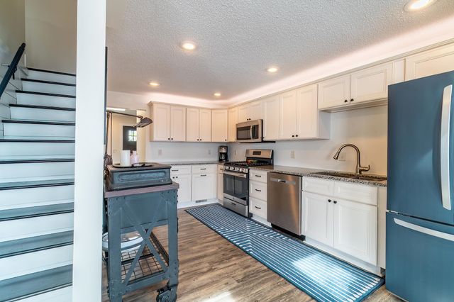 980 Lane 221B Hamilton Lake, Hamilton, IN 46742
