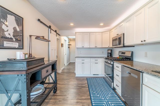 980 Lane 221B Hamilton Lake, Hamilton, IN 46742