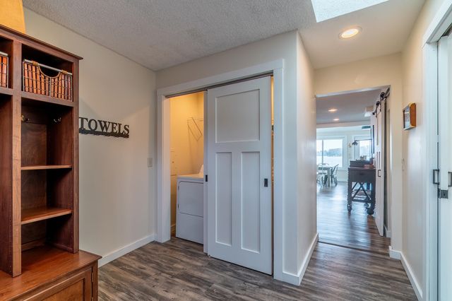 980 Lane 221B Hamilton Lake, Hamilton, IN 46742