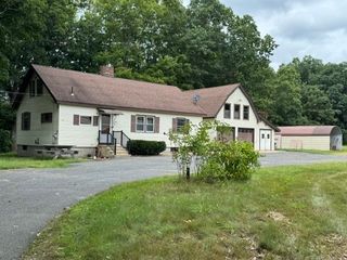 72 W Orange Rd, Orange, MA 01364