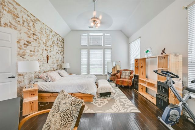 6017 Baskerville Drive, Rowlett, TX 75087