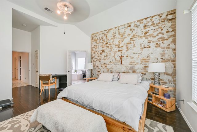 6017 Baskerville Drive, Rowlett, TX 75087