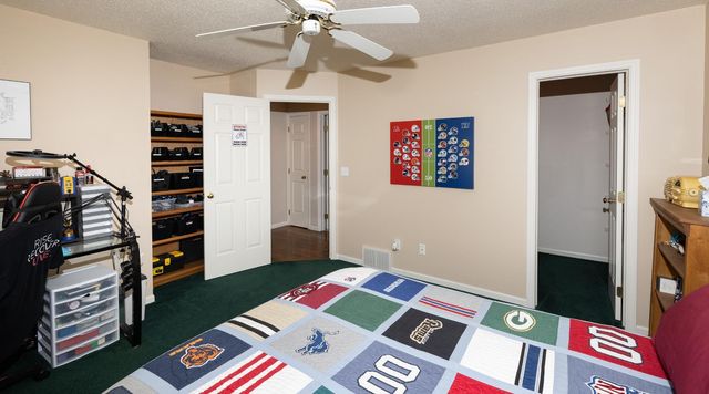 916 42nd Avenue N, Fargo, ND 58102