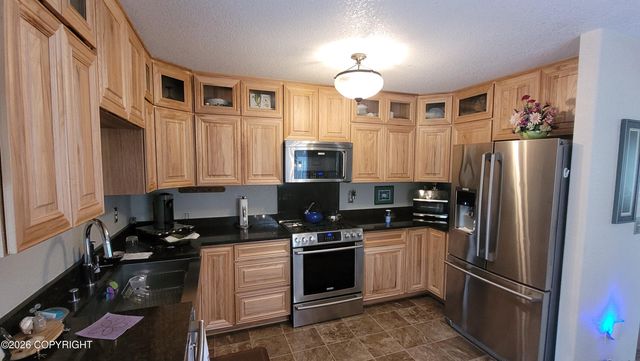 48185 Rustic Avenue, Soldotna, AK 99669