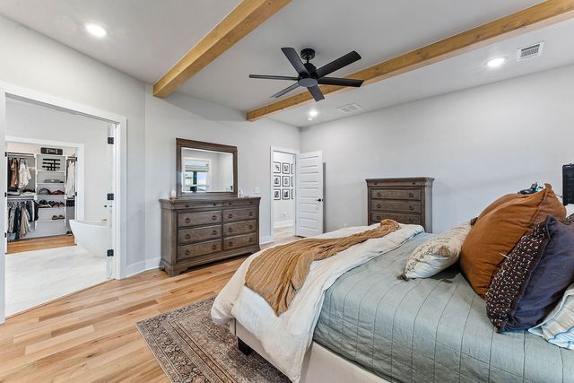 1200 Montieri Drive, Centerton, AR 72719