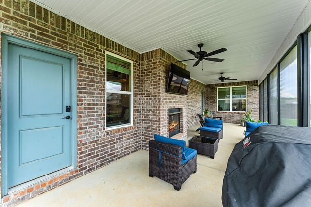 1200 Montieri Drive, Centerton, AR 72719