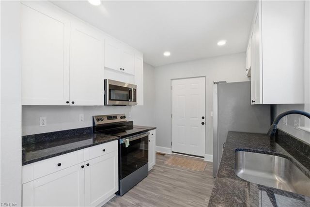 9219 1st View ST, Norfolk, VA 23503