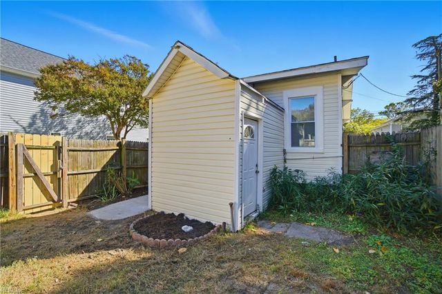 9219 1st View ST, Norfolk, VA 23503