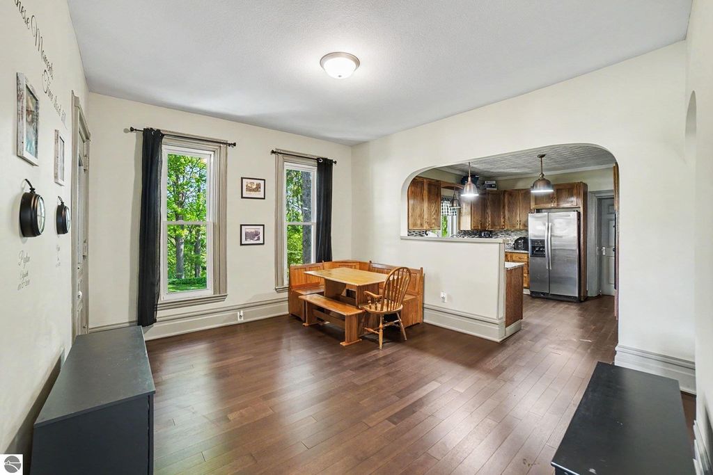 Image 10 of property listing at 220 N Main Street, St Louis, MI 48880