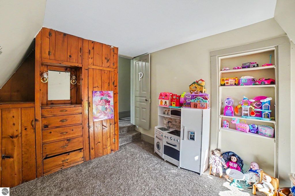 Image 24 of property listing at 220 N Main Street, St Louis, MI 48880