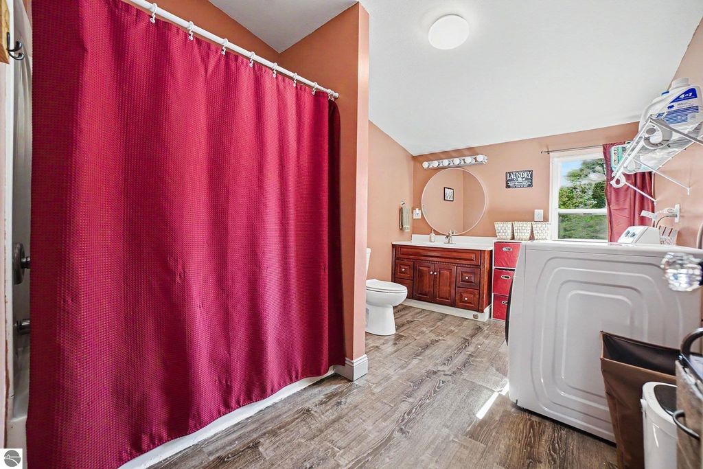 Image 28 of property listing at 220 N Main Street, St Louis, MI 48880
