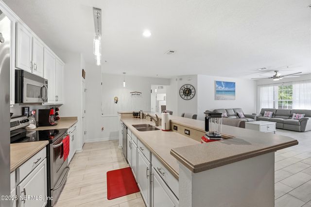 11251 CAMPFIELD Drive 3104, Jacksonville, FL 32256