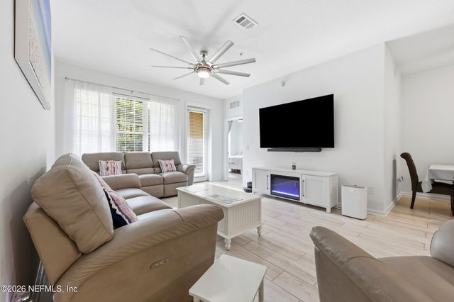 11251 CAMPFIELD Drive 3104, Jacksonville, FL 32256