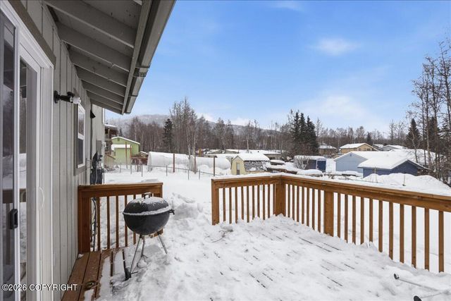 16734 Riddell Circle, Eagle River, AK 99577