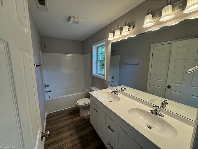 1003 E Russell Avenue, High Point, NC 27260