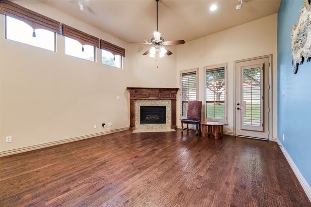 4020 E Hill Drive, Irving, TX 75038