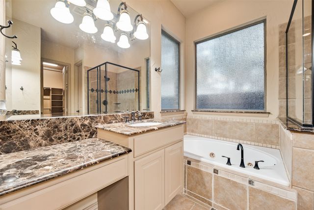 4020 E Hill Drive, Irving, TX 75038