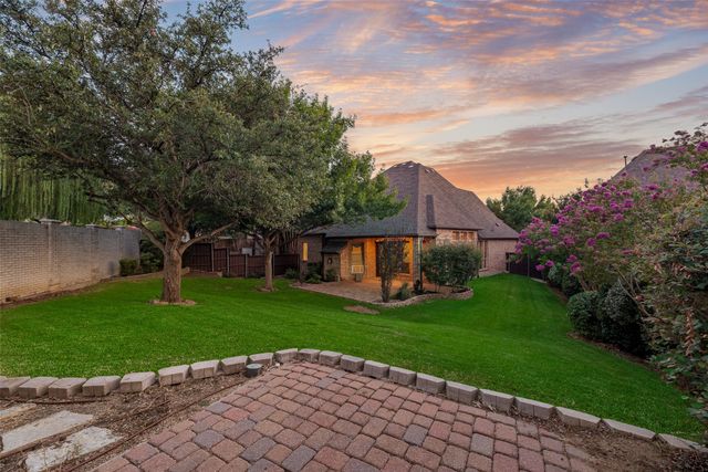 4020 E Hill Drive, Irving, TX 75038