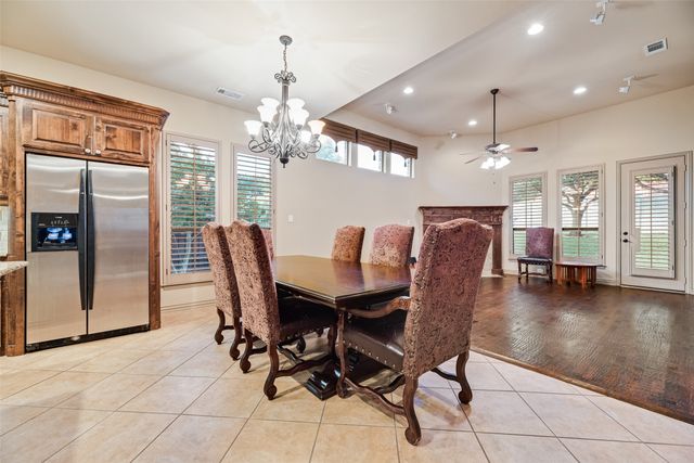 4020 E Hill Drive, Irving, TX 75038