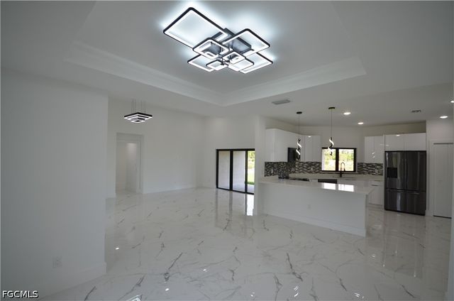 1234 Bermar ST, Fort Myers, FL 33913
