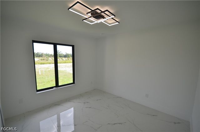 1234 Bermar ST, Fort Myers, FL 33913