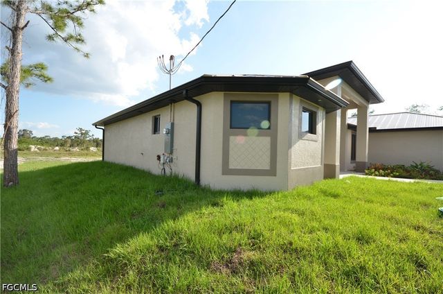 1234 Bermar ST, Fort Myers, FL 33913