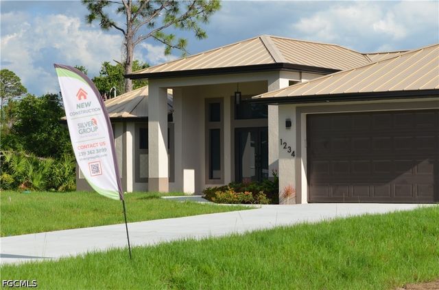 1234 Bermar ST, Fort Myers, FL 33913