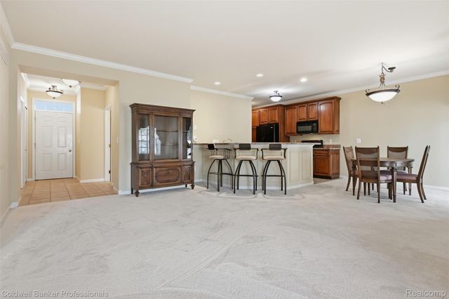 1678 Cassady Place Drive 29, Plymouth, MI 48170