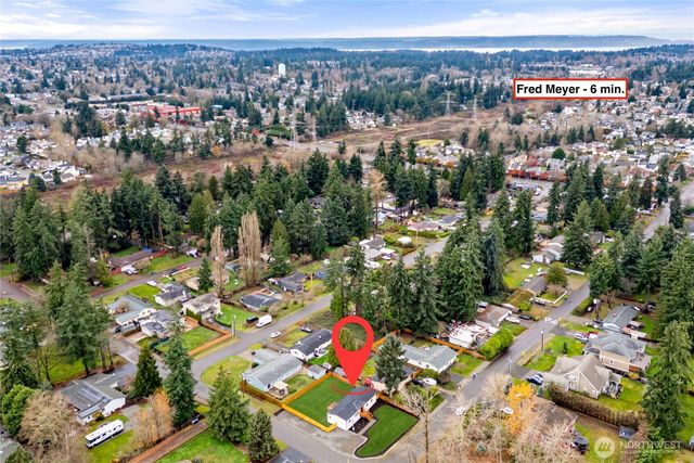 35851 12th Avenue SW, Federal Way, WA 98023