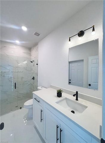 1422 Highland Ave, Lehigh Acres, FL 33972