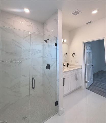 1422 Highland Ave, Lehigh Acres, FL 33972