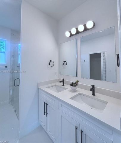 1422 Highland Ave, Lehigh Acres, FL 33972