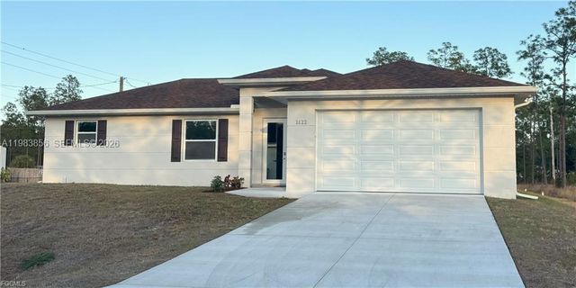 1422 Highland Ave, Lehigh Acres, FL 33972