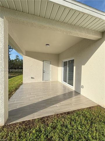 1422 Highland Ave, Lehigh Acres, FL 33972