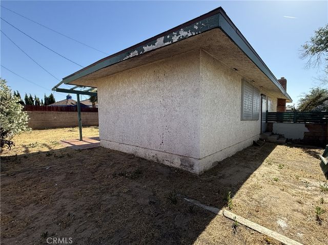 44352 Kirkland Avenue, Lancaster, CA 93535