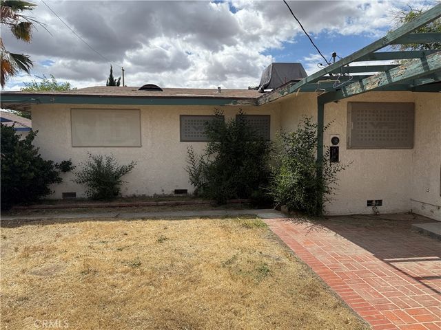 44352 Kirkland Avenue, Lancaster, CA 93535